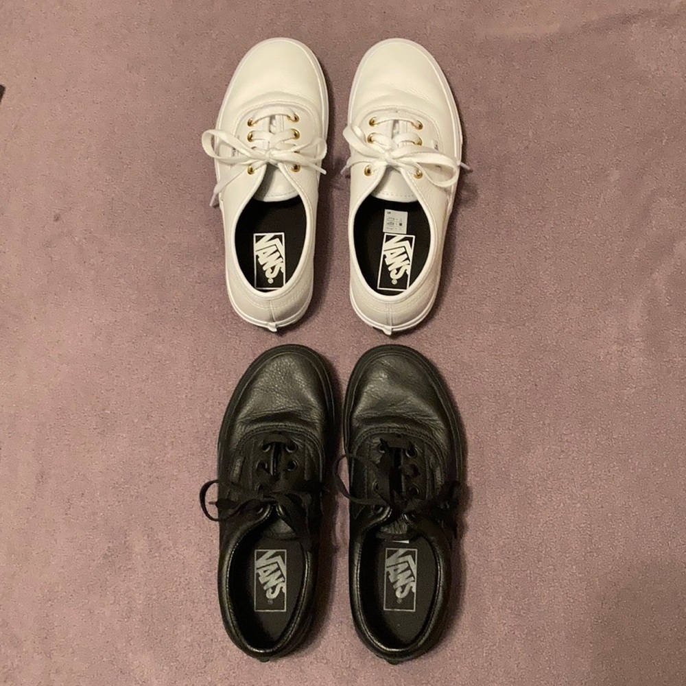 Women’s size 6 black and white lace up Vans shoes